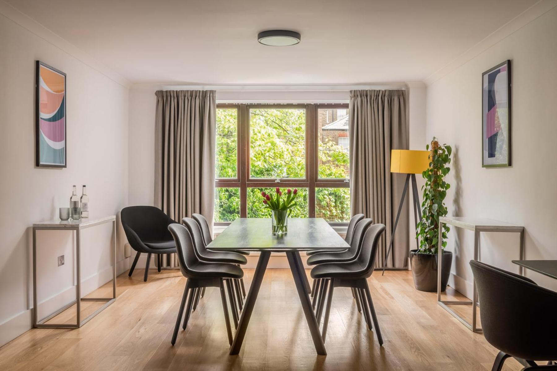 Monarch House - Serviced Apartments - Kensington Londra Dış mekan fotoğraf