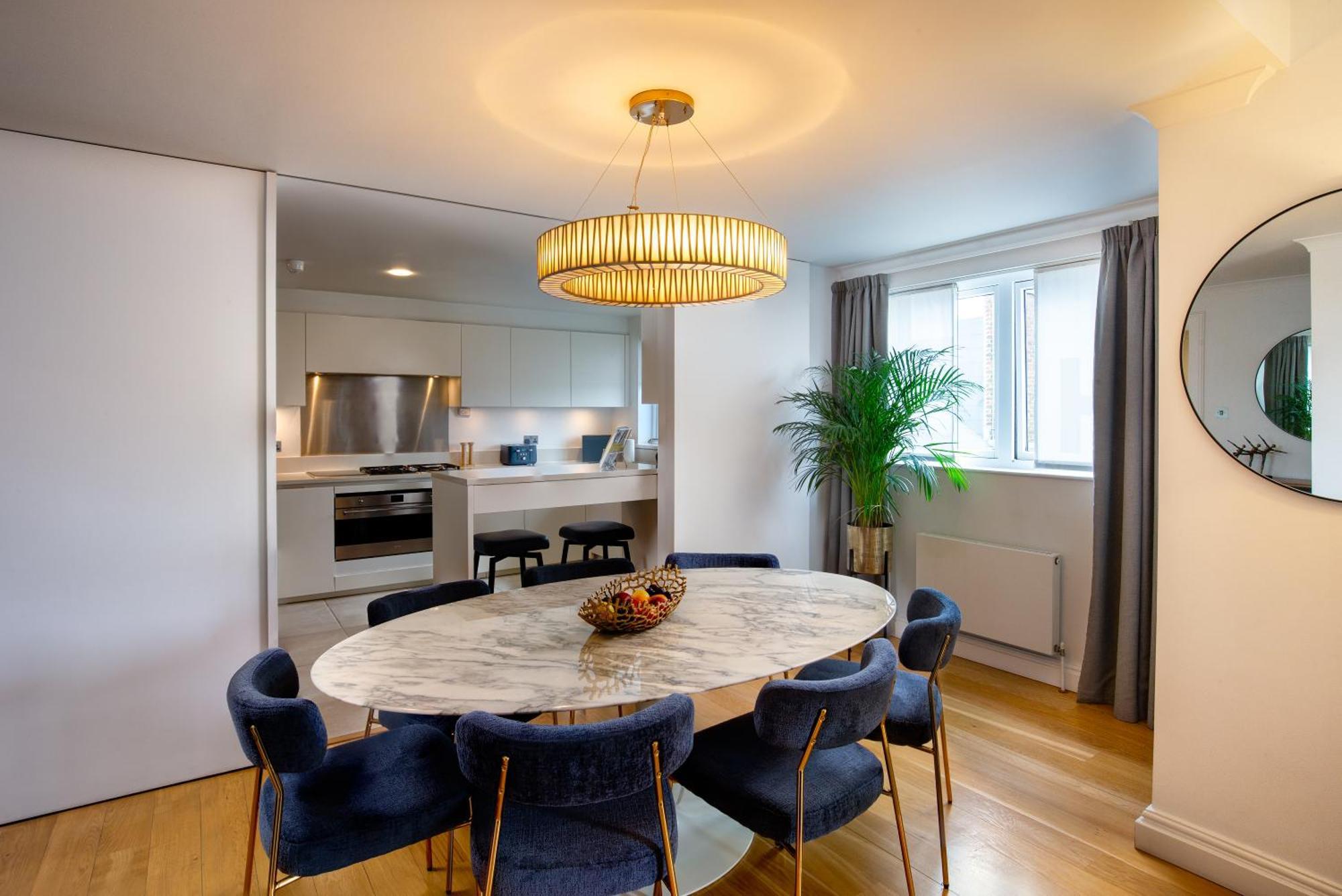 Monarch House - Serviced Apartments - Kensington Londra Dış mekan fotoğraf