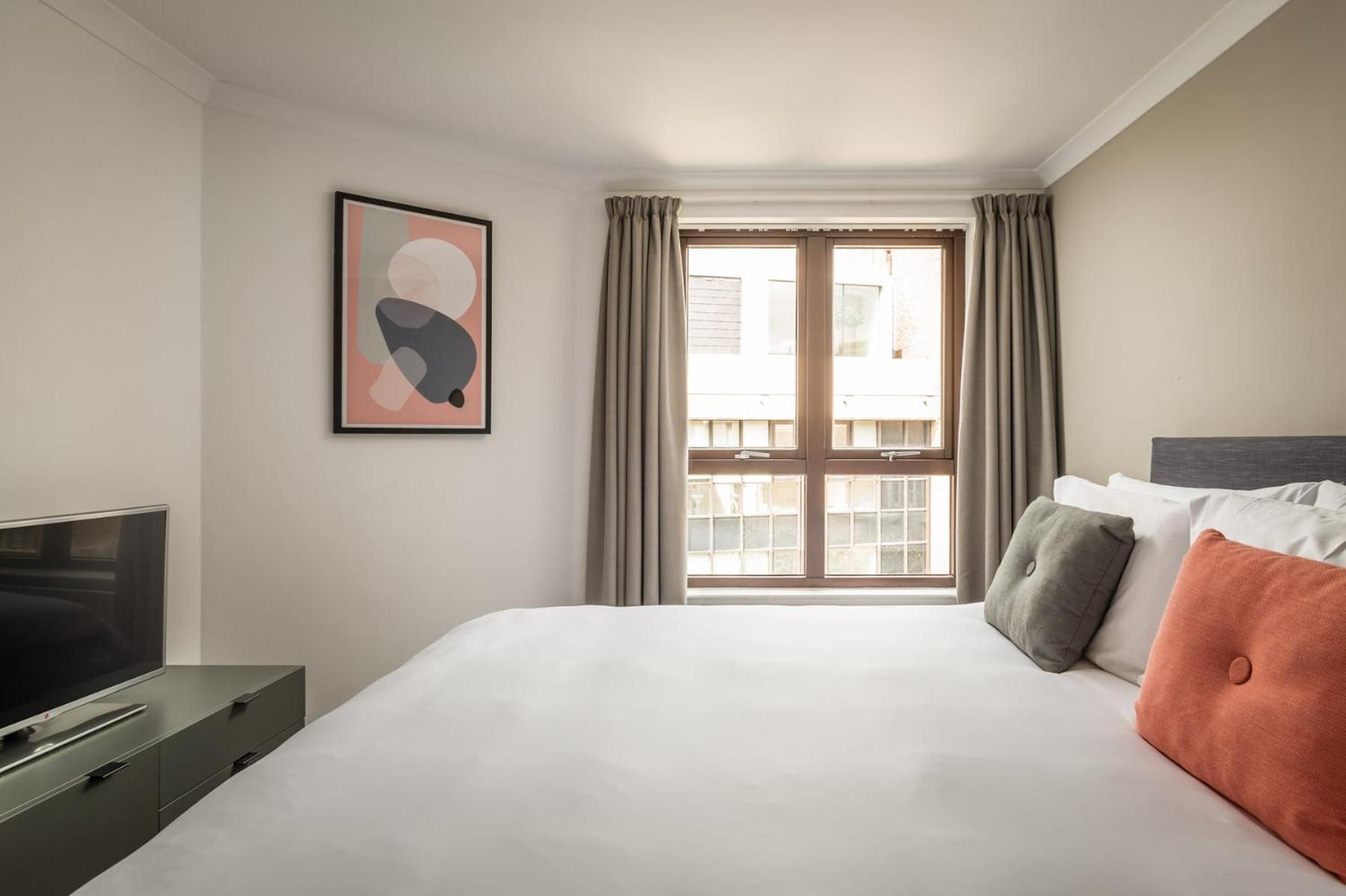 Monarch House - Serviced Apartments - Kensington Londra Dış mekan fotoğraf