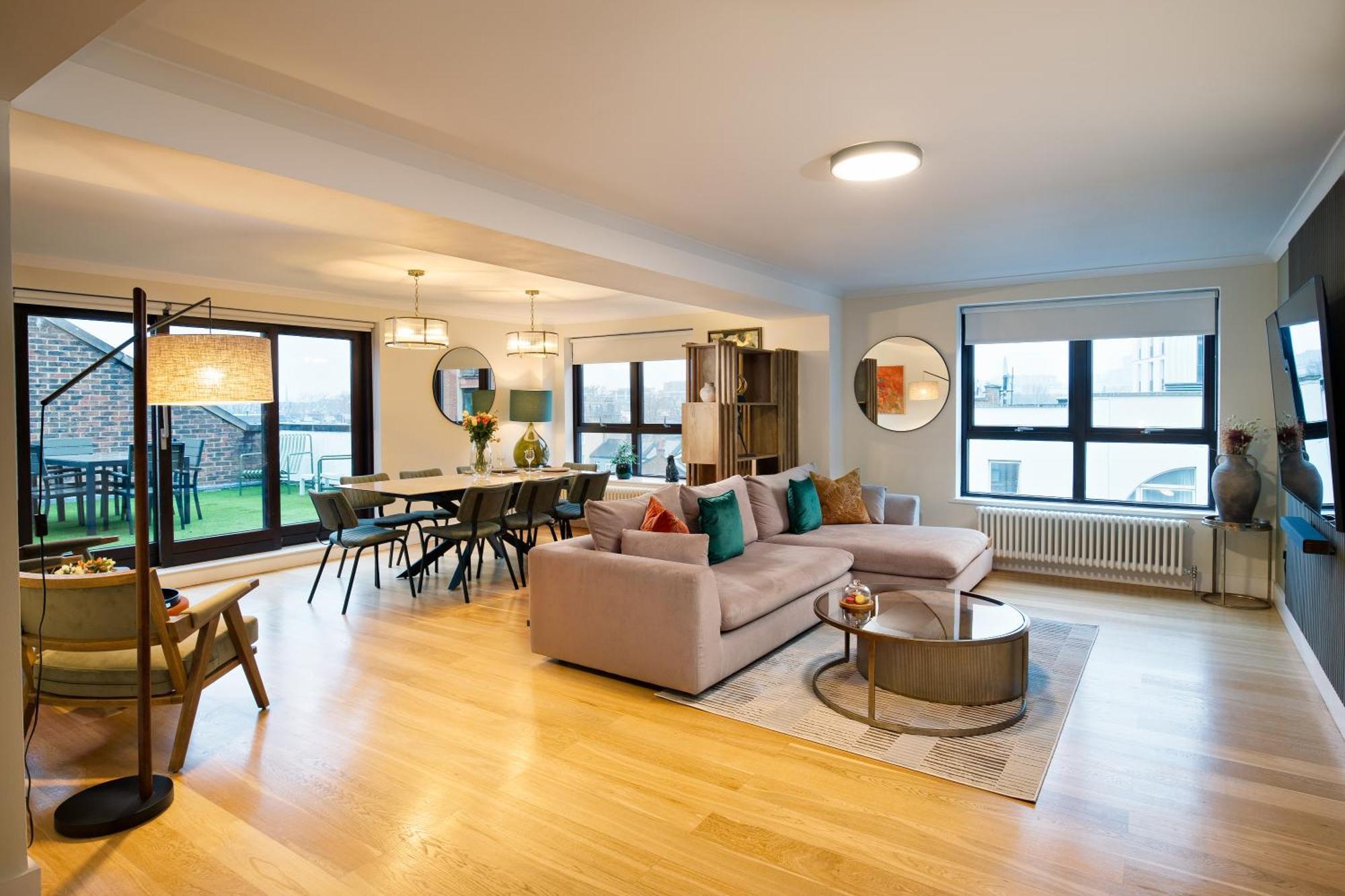 Monarch House - Serviced Apartments - Kensington Londra Dış mekan fotoğraf